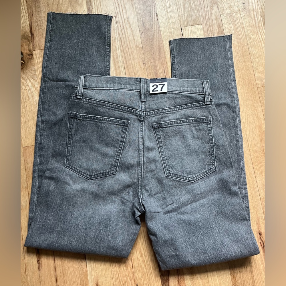 New with tags. Gap grey size 27/4T jeans with raw hem